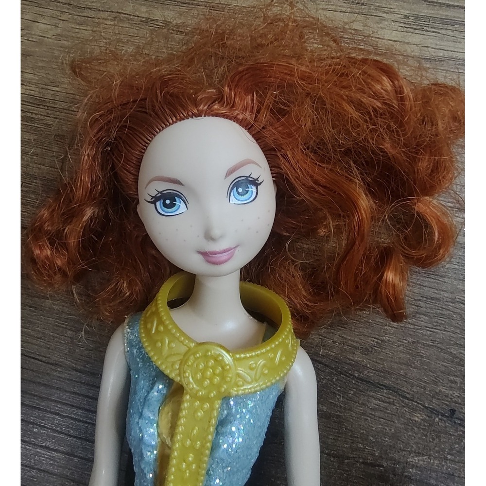 Mattel Disney Princess Brave Merida Doll With Belt Loose 2012 Great for OOAK D63